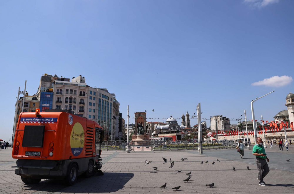 Sonunda o gün geldi: Sokağa çıkma yasağının olduğu son pazar günü! İşte İstanbul'da son durum... 10