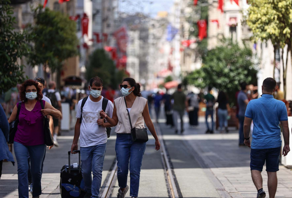 Sonunda o gün geldi: Sokağa çıkma yasağının olduğu son pazar günü! İşte İstanbul'da son durum... 14