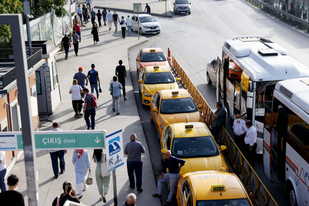 15 ay sonra normalleştik, 1 Temmuz Perşembe milat oldu! İşte hayatımızdan çıkan yasaklar... 1