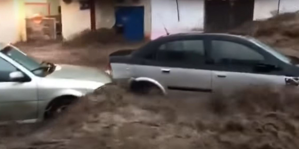 Meksika'yı sel vurdu! Sel felaketinin bilançosu netleşmeye başladı 4