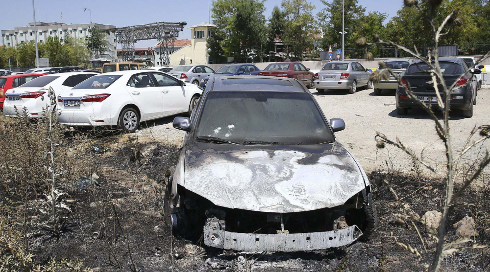 15 Temmuz 2016 darbe girişimi fotoğrafları | Hain kalkışmaya milletin dirayetli duruşu " dur" dedi 11