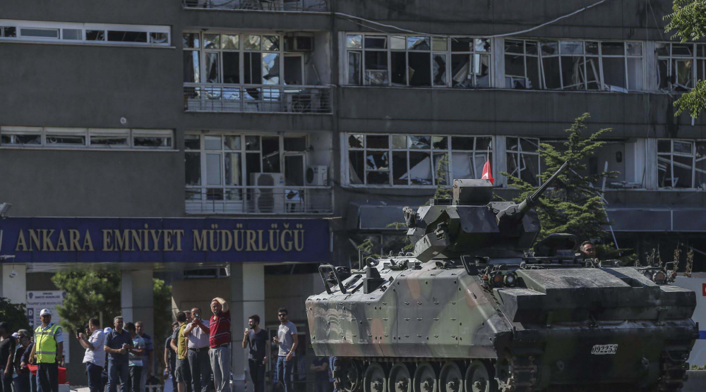 15 Temmuz 2016 darbe girişimi fotoğrafları | Hain kalkışmaya milletin dirayetli duruşu " dur" dedi 23