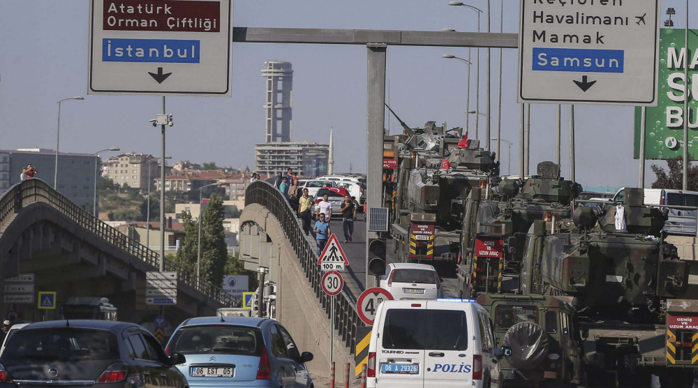 15 Temmuz 2016 darbe girişimi fotoğrafları | Hain kalkışmaya milletin dirayetli duruşu " dur" dedi 28