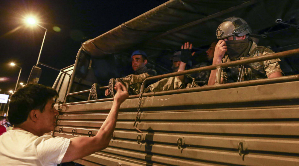 15 Temmuz 2016 darbe girişimi fotoğrafları | Hain kalkışmaya milletin dirayetli duruşu " dur" dedi 61