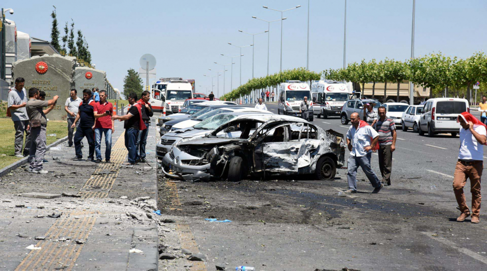 15 Temmuz 2016 darbe girişimi fotoğrafları | Hain kalkışmaya milletin dirayetli duruşu " dur" dedi 66