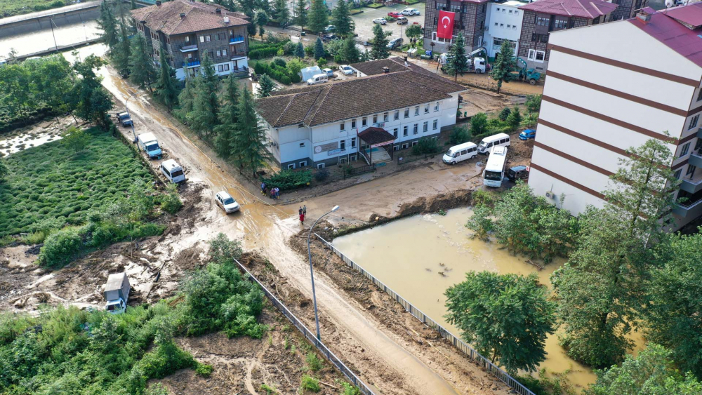 Rize'deki sel ve heyelanın bıraktığı hasar gün ağarınca ortaya çıktı! İşte son durumu gösteren fotoğraflar... 26