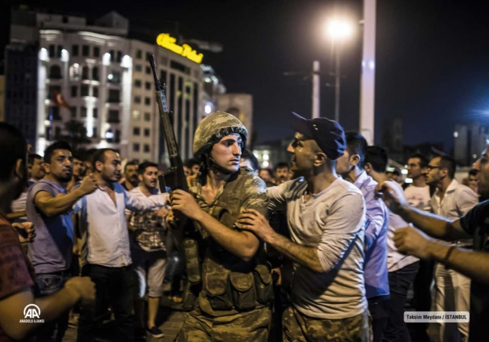 Milli irade tankları yendi! 15 Temmuz Demokrasi ve Milli Birlik Günü'nde yer gök inledi! İşte yurt genelinde 15 Temmuz anma etkinlikleri... 29