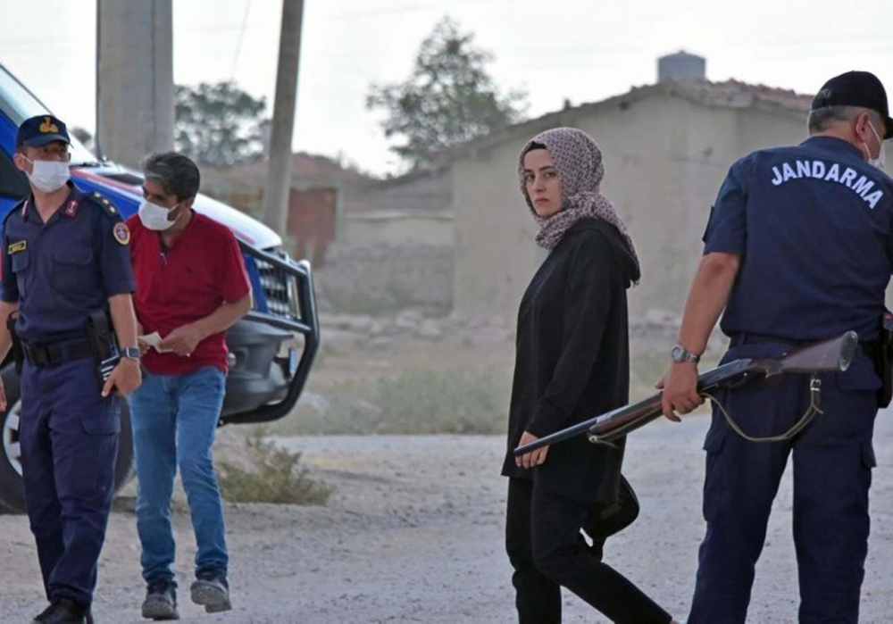 Büşra Büyükşen, Anne ve babasının katillerinin bulunmasının ardından ilk kez konuştu: Hakkımı helal etmiyorum! 5