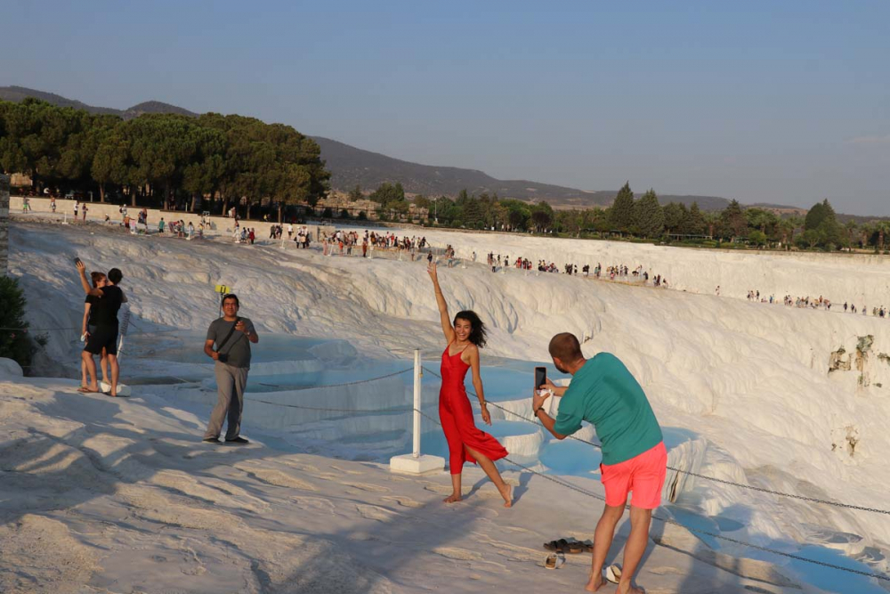 Tatilciler soluğu orada aldı! Pamukkale, salgın sonrası ziyaretçi rekoru kırdı 11