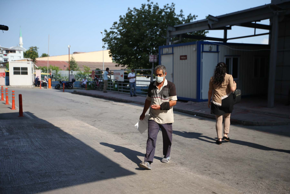 Kurban Bayramı klasiği gerçek oldu! Acemi kasaplar, acil servisleri doldurdu 4