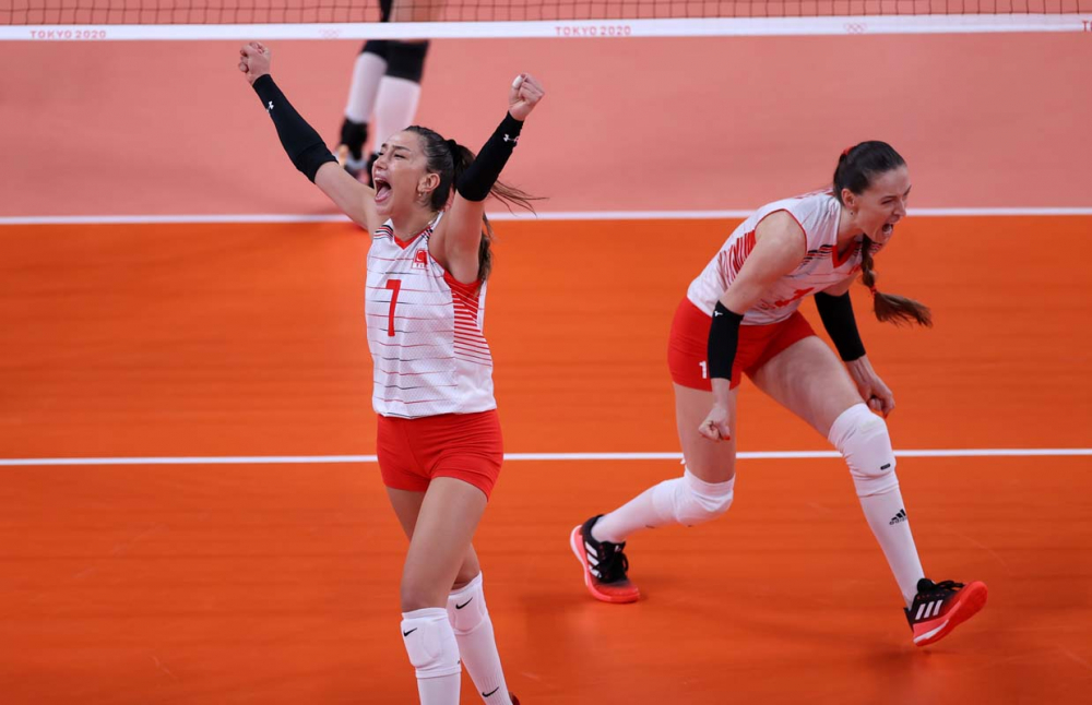 SON DAKİKA | Filenin Sultanları Çin'i hezimete uğratarak olimpiyatlara damgasını vurdu 9