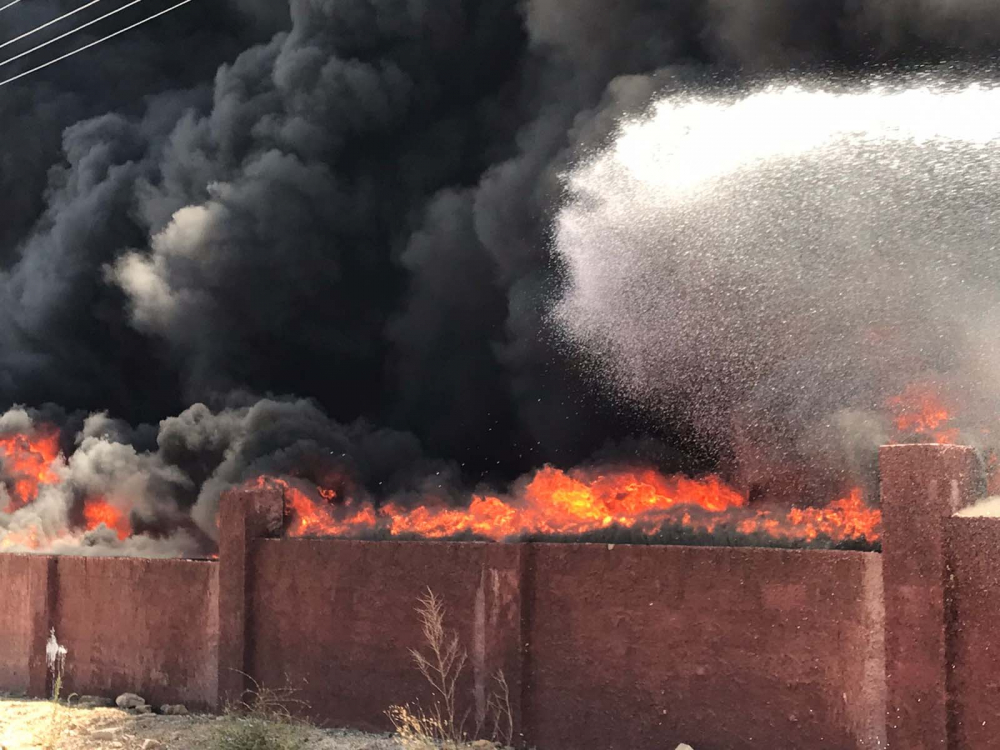 Gaziantep'te depo alev alev yanıyor! Patlama sesi duyuldu, dumanlar gökyüzünü kapladı 11