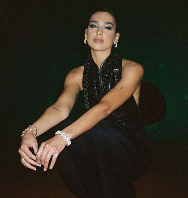 Dua Lipa Türkiye için yaptığı paylaşımla gönülleri fethetti: "Seninleyim Türkiye" 7