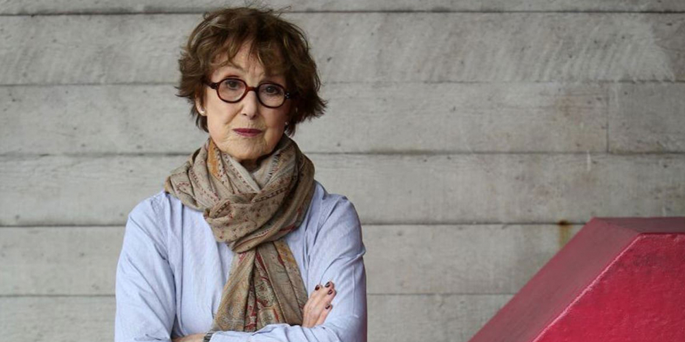 Acı haber! Sherlock dizisinin Bayan Hudson'ı Una Stubbs yaşamını yitirdi 2