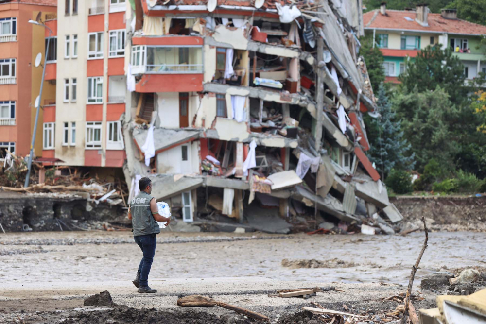 Sel felaketinin bıraktığı hasar havadan görüntülendi! İşte Kastamonu Bozkurt'tan fotoğraflar... 20