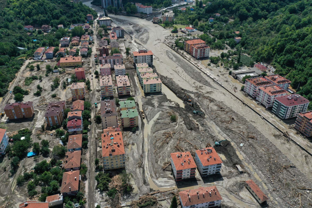 Sel felaketinin bıraktığı hasar havadan görüntülendi! İşte Kastamonu Bozkurt'tan fotoğraflar... 3