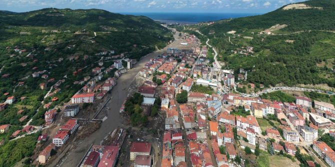 Sel felaketinin bıraktığı hasar havadan görüntülendi! İşte Kastamonu Bozkurt'tan fotoğraflar...