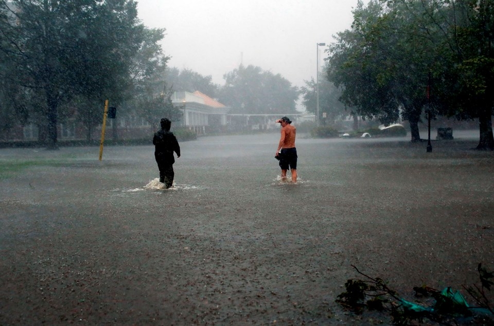 Amerika'daki Florence kasırgası 4 can aldı! İşte fotoğraflarla Florence Kasırgası 12