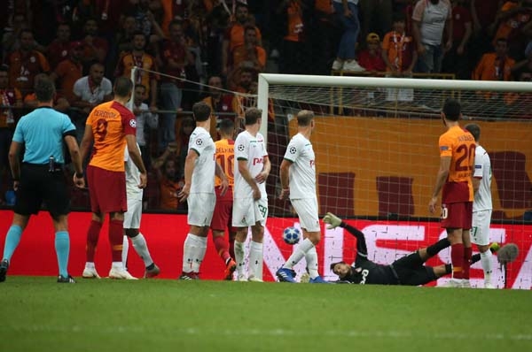 Galatasaray'ın galibiyeti Avrupa basınında 10