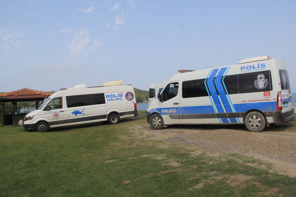 En acı arayış! Sinop'taki sel sularında kaybolan vatandaşlar, ırmak yatakları ve denizde aranıyor 2