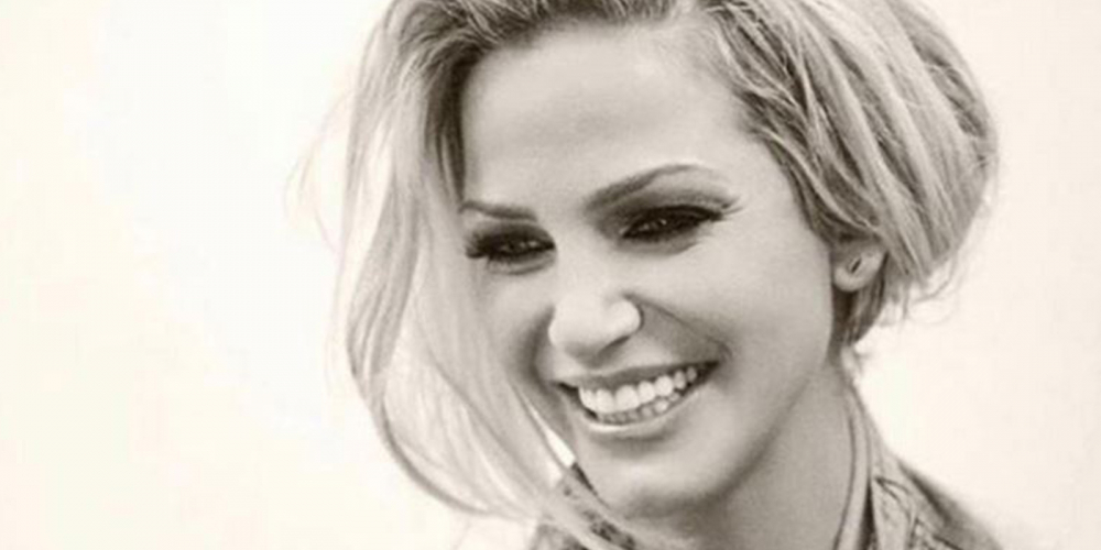 Acı haber! Ünlü şarkıcı ve oyuncu Sarah Harding kansere yenik düştü 1