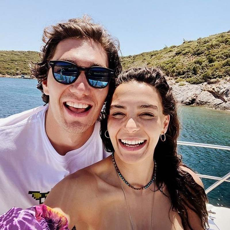 Sosyal medyayı sallayan romantik teklif! Hercai'nin Reyyan'ı Ebru Şahin, Cedi Osman'a 'evet' dedi! 8