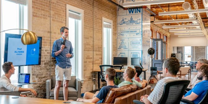 Teknoloji devleri çalışanlarına ne kadar maaş veriyor? Apple, Google, Facebook, Amazon ve diğerleri…