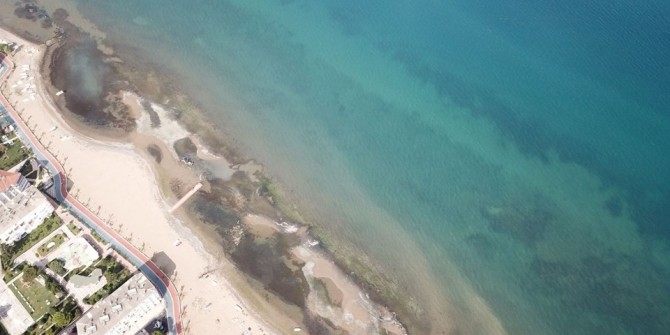 Yalova'da deniz suyu 25 metre çekildi! Peki deniz neden geri çekilir?