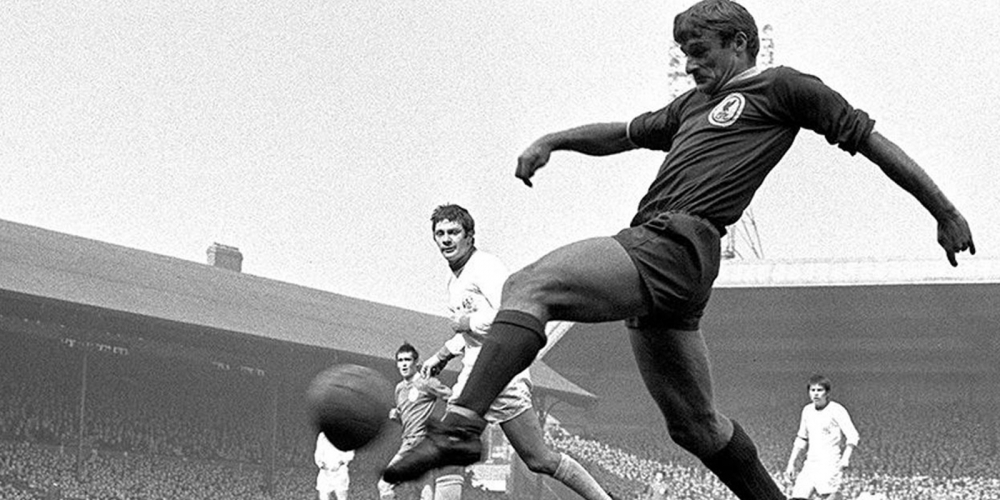 Liverpool'un efsane ismi Roger Hunt yaşamını yitirdi 1