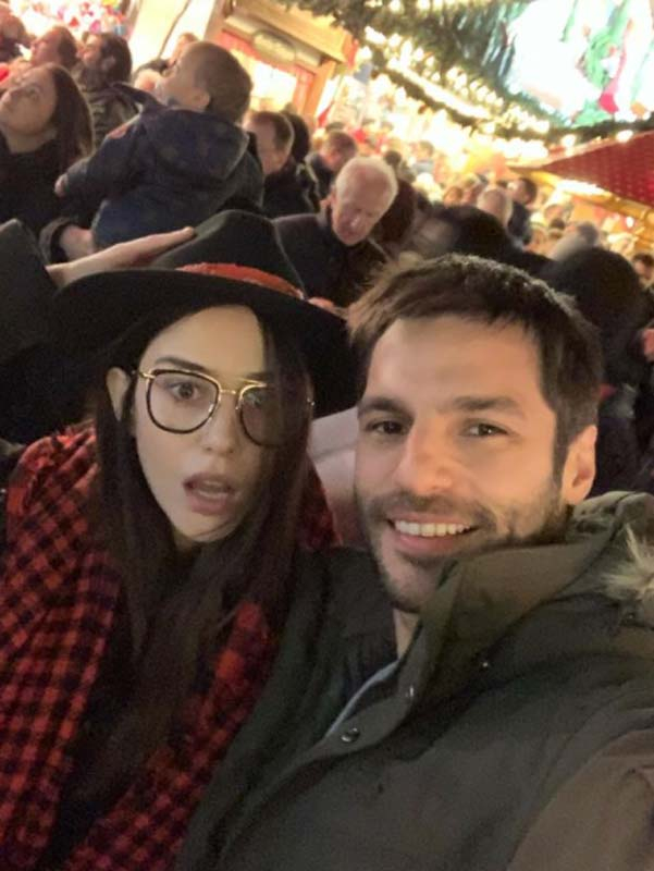 Aşkları Kiraz Mevsimi dizisinde başlayan Özge Gürel ve Serkan Çayoğlu çiftinden müjde! Evlilik yolunda ilk adımı attılar! 3