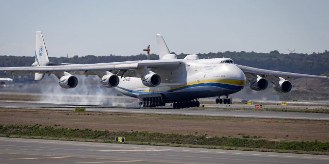 Dünyanın en büyük kargo uçağı hangisi? Antonov an 225 uçağı nerede?