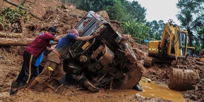 Hindistan'da sel felaketi! 18 kişi öldü, onlarca insan sele kapıldı, bulunamıyor!