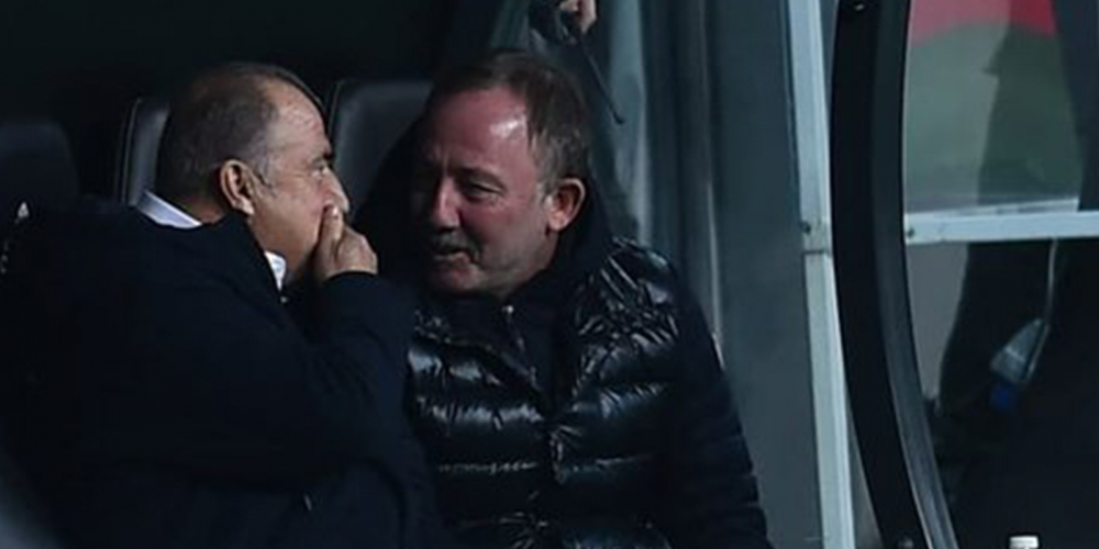 Dikkat çeken anlar! Fatih Terim ve Sergen Yalçın yedek kulübesinde kahkahaya boğuldu 2