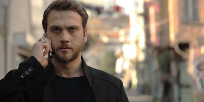 Aras Bulut İynemli iddialara yanıt verdi!  "Çok zor ama bir o kadar da anlamlı"