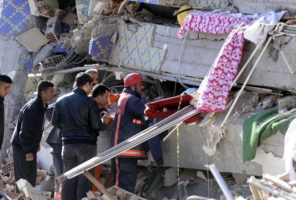 Van depremi fotoğrafları 15