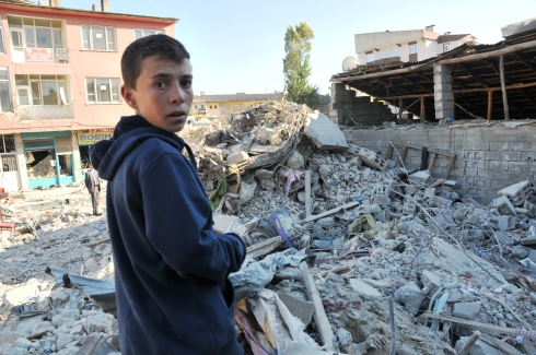 Van depremi fotoğrafları 27