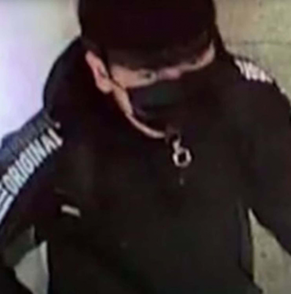 Reddedildiği kadının önce ailesini sonra kendisini katledip, günlerce cesetleriyle birlikte yaşadı! 4