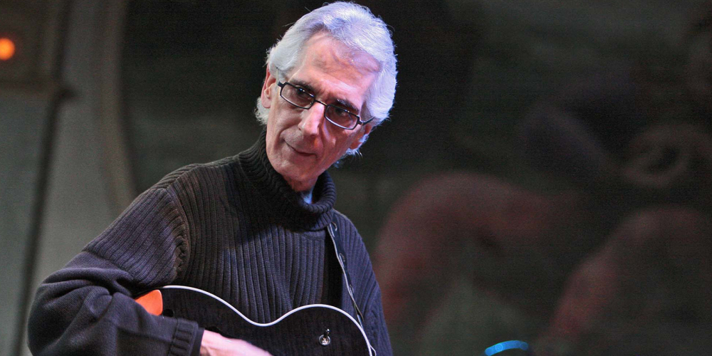 Acı dolu bir geçmiş! Caz müziğin efsane gitaristi Pat Martino hayatını kaybetti 5