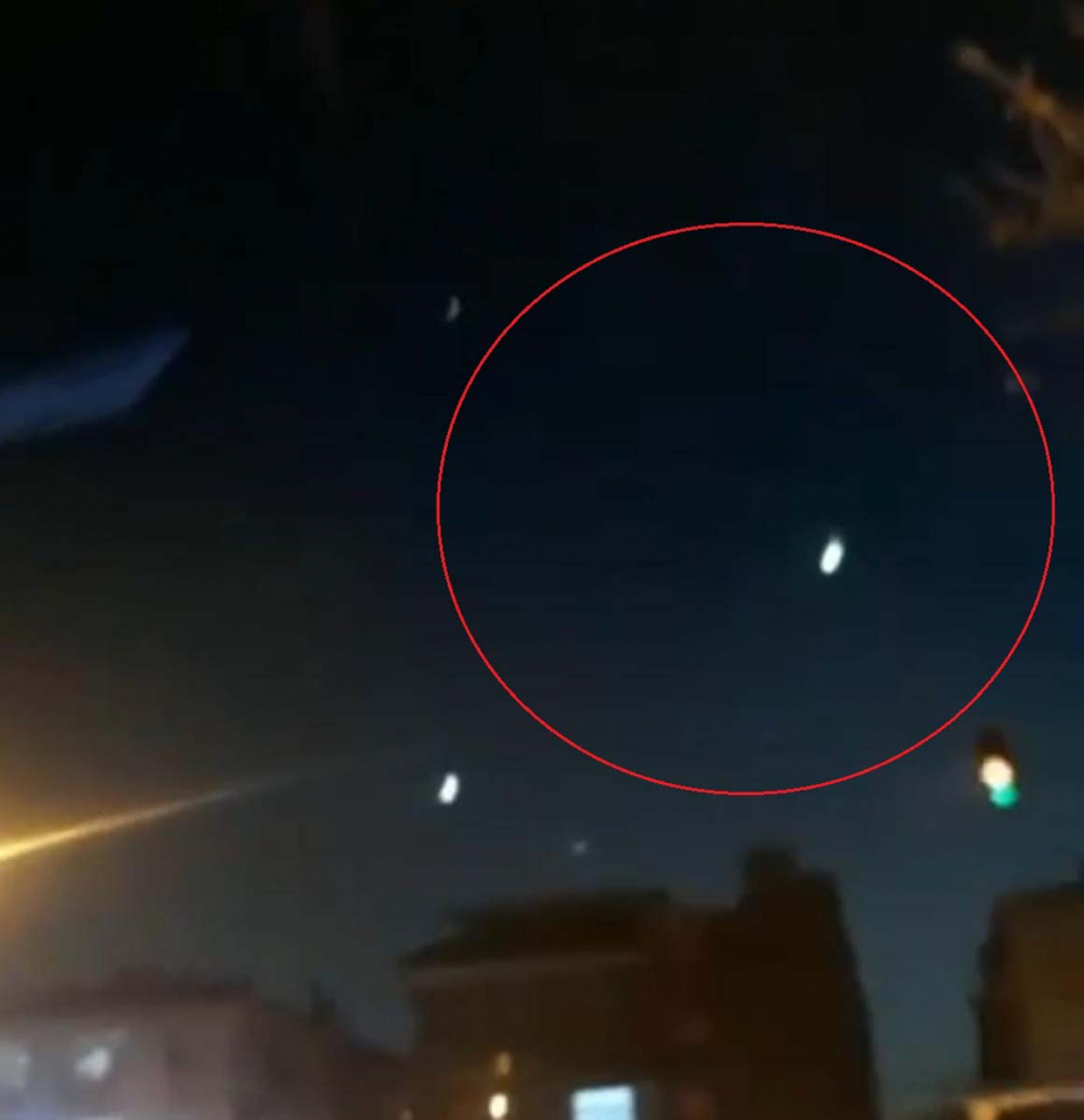 Ankara'da görülen ışık hüzmesi şaşkınlık yarattı! Akıllara "Ankara'ya meteor mu düştü?" sorusu geldi 2