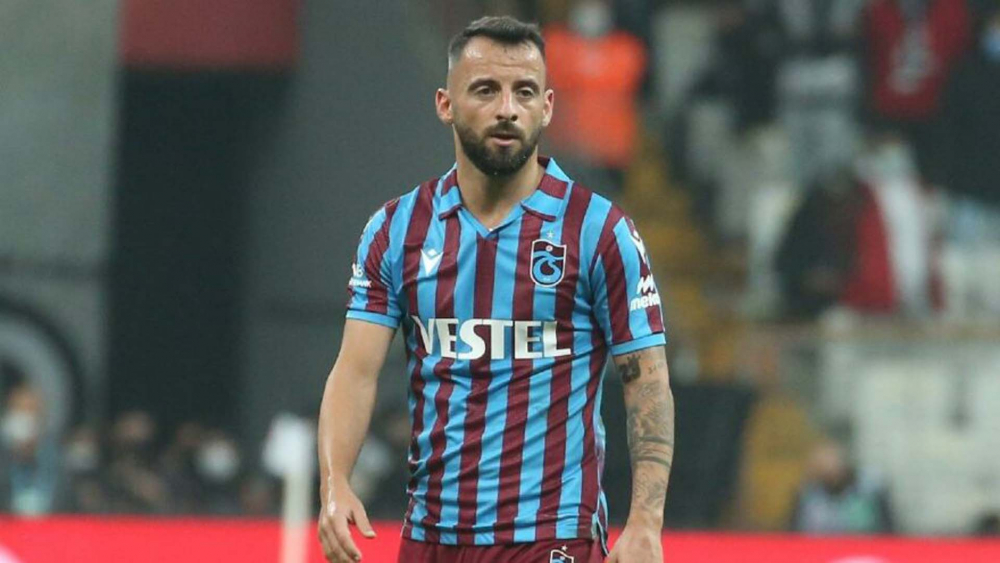 Abdullah Avcı ilk 11'ini belirledi! Bordo mavililerde eksikler can sıktı! 8