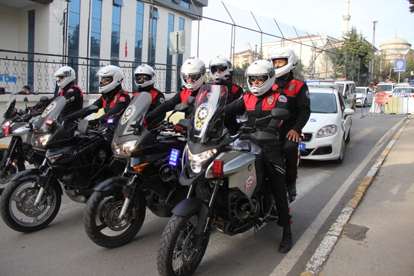 Pendik Aydos’ta Helikopter destekli Huzur Operasyonu! 1