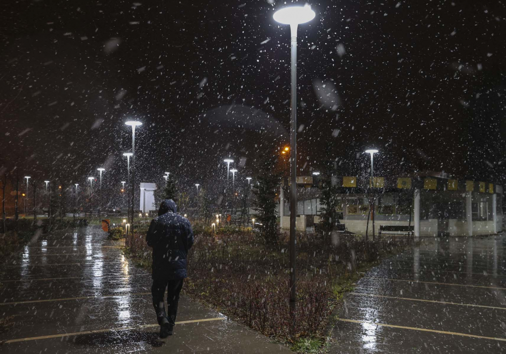 Ankara'ya mevsimin ilk karı düştü! Beyaz örtü yüksek yerleri tek başına kapladı 3