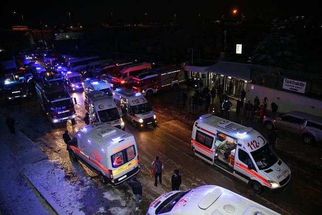 Ankara'daki tren kazası görüntüleri | Feci kazadan ilk fotoğraflar 3