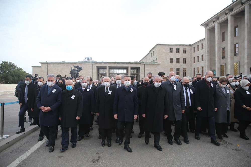 Koronavirüs nedeniyle vefat etmişti! Eski Bakan Güldal Akşit için TBMM'de cenaze töreni düzenlendi! 11