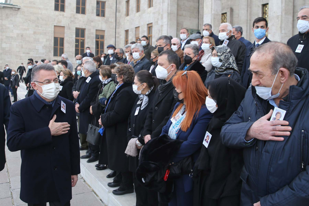 Koronavirüs nedeniyle vefat etmişti! Eski Bakan Güldal Akşit için TBMM'de cenaze töreni düzenlendi! 14