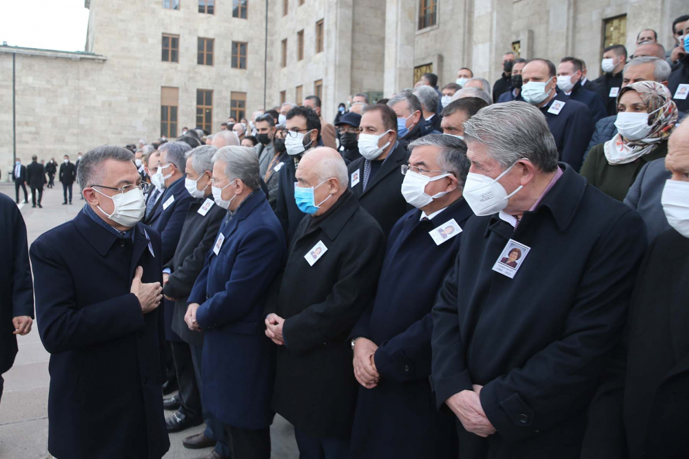 Koronavirüs nedeniyle vefat etmişti! Eski Bakan Güldal Akşit için TBMM'de cenaze töreni düzenlendi! 15