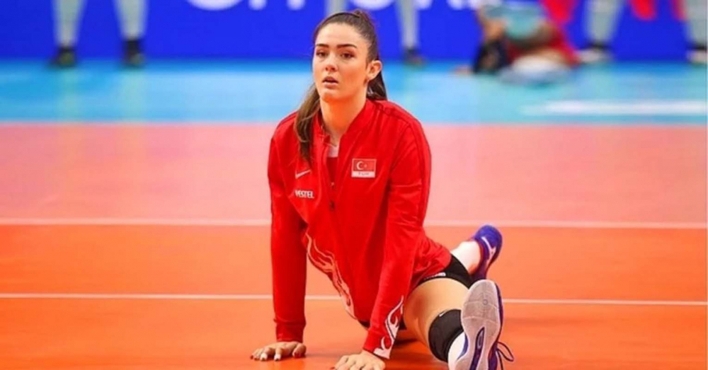 Milli Voleybolcu Zehra Güneş'in yıllar önce O Ses Türkiye'ye katıldığı ortaya çıktı! Eski halini görenler şaştı kaldı! 2