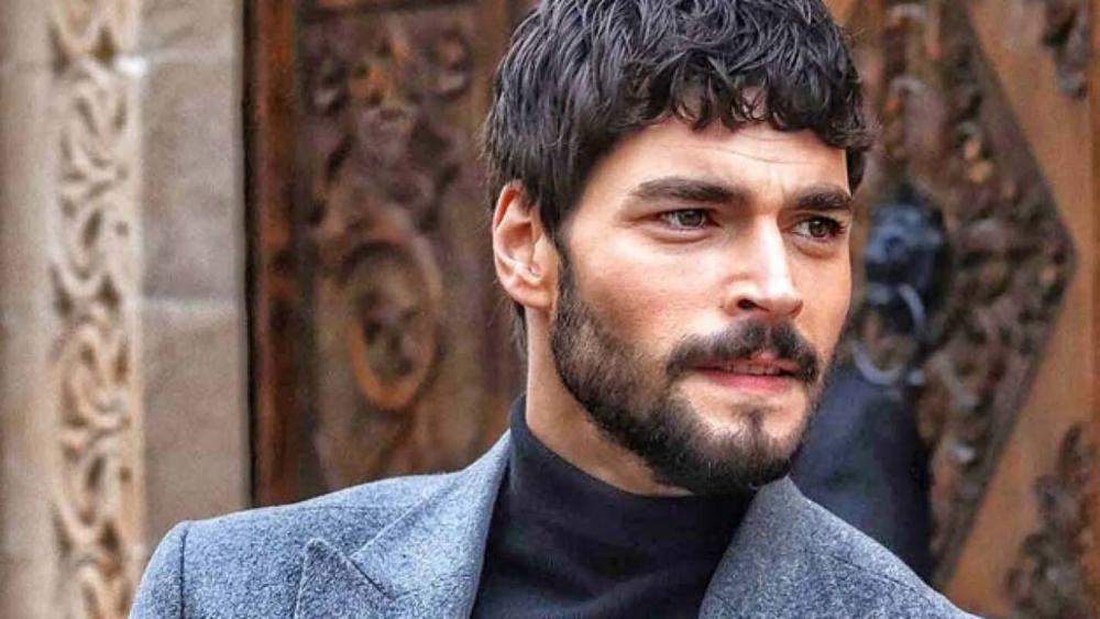 Hercai'de Miran karakteriyle ortalığı yakıp yıkan Kaderimin Oyunu'nun Cemal'i Akın Akınözü'nden  çok konuşulacak özel itiraf! "Gece yatmadan önce onun..." 2