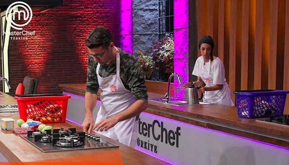 2018 Masterchef Yarışmasının birincisi uğur oldu 100 bin lira kazandı Kerem'e de sürpriz 22