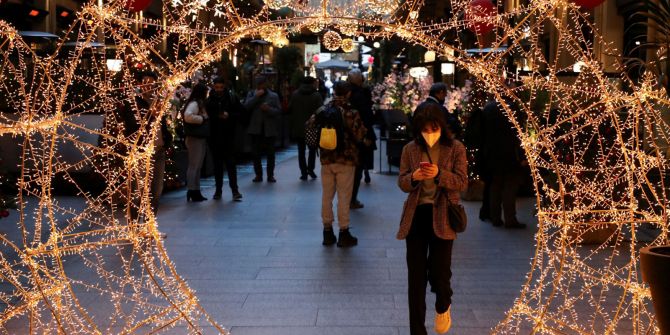 Yılbaşı etkinliklerine koronavirüs engeli! Artan vaka sayıları sonrası Yunanistan'dan flaş karar